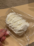 春日幼稚園　クリーム巻き　ツヤ