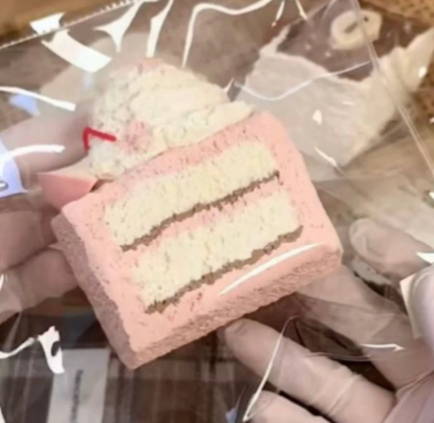 maorong いちごアイスケーキ